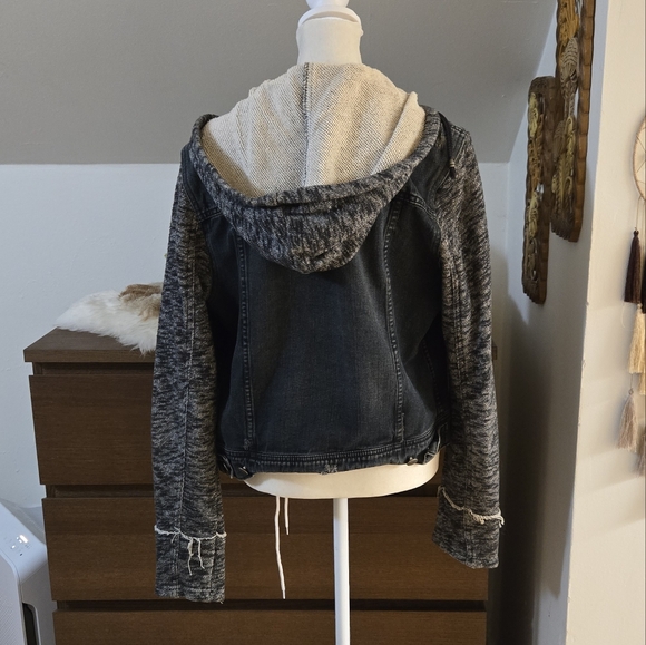 Free People Denim hoodie jacket - Picture 3 of 4
